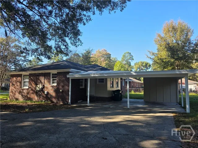 $1,800 | 8 Ronnie Avenue, Savannah, GA 31408