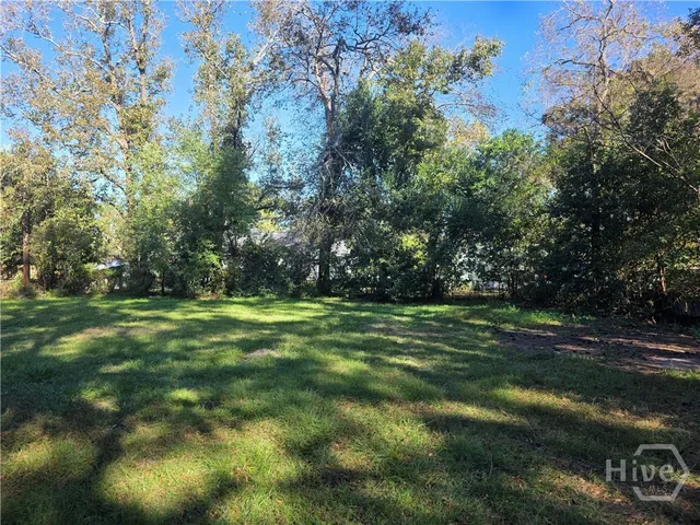 $1,800 | 8 Ronnie Avenue, Savannah, GA 31408