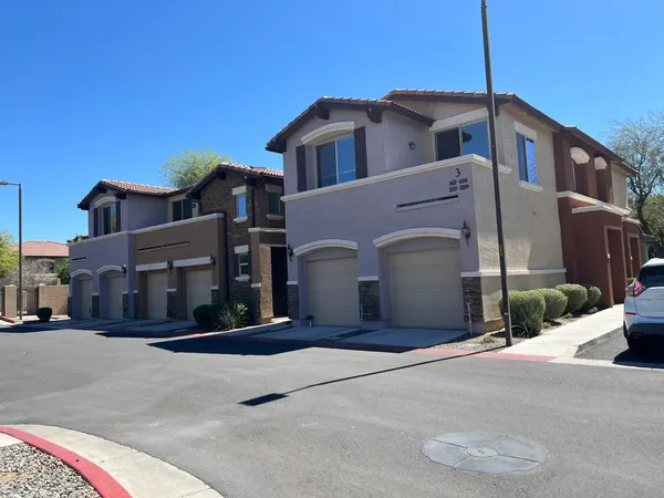 $1,995 | 7726 East Baseline Road, Unit 208, Mesa, AZ 85209