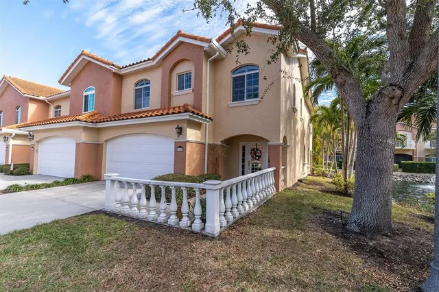 $759,000 | 6224 Vista Verde Drive West, St. Petersburg, FL 33707