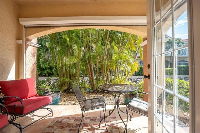 $759,000 | 6224 Vista Verde Drive West, St. Petersburg, FL 33707