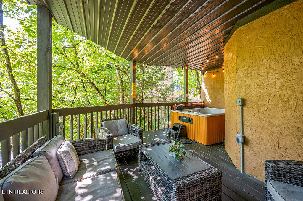 3523 Brook Stone Way Pigeon Forge, TN 37863 - Photo 31 of 34 DSC_5780