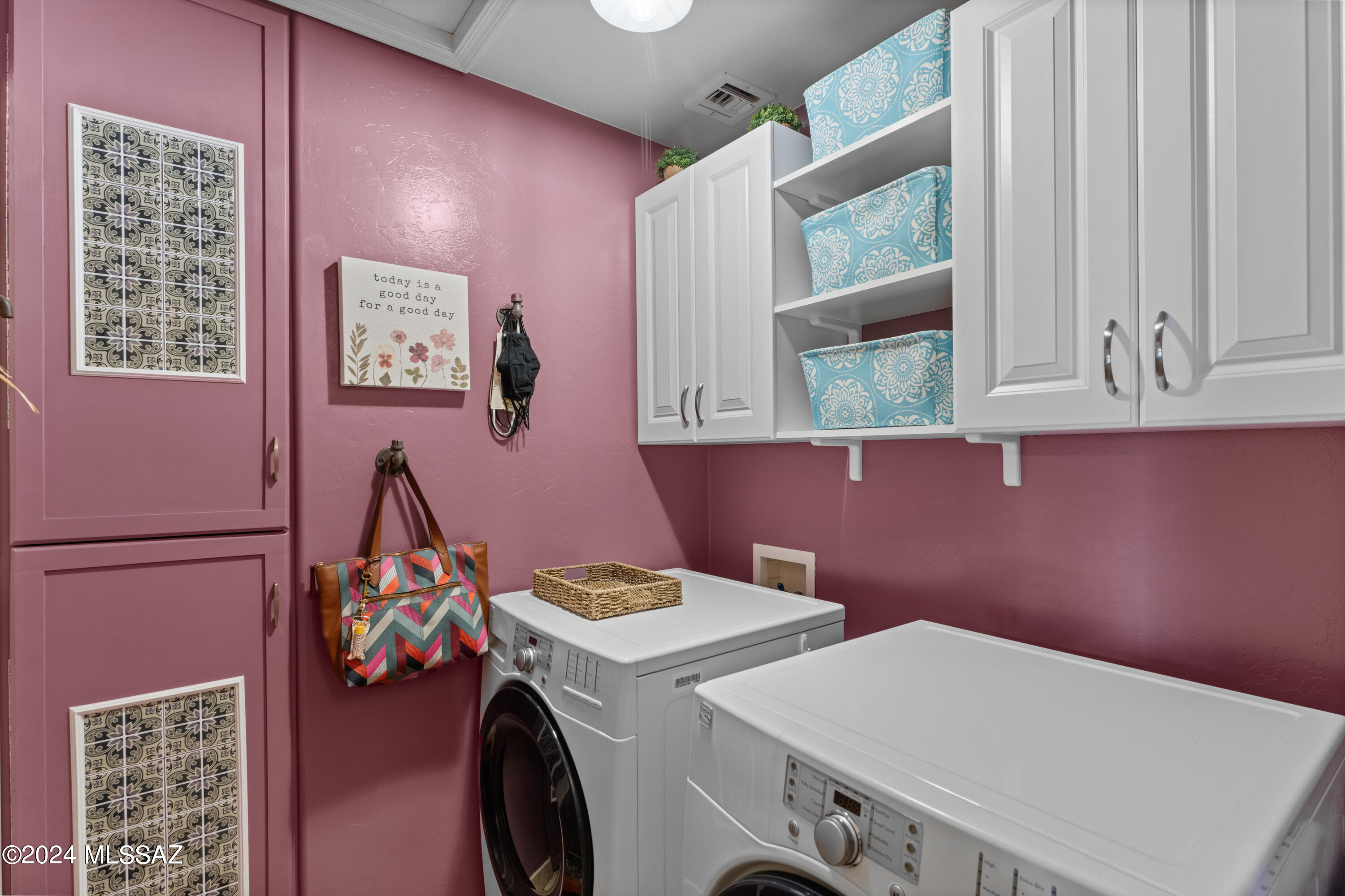 284 West Plateau Road Tucson, AZ 85737 - Photo 40 of 50 Laundry