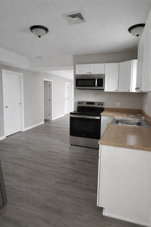 357 Howard Street, Unit 3 Lawrence, MA 01841 - Photo 3 of 8