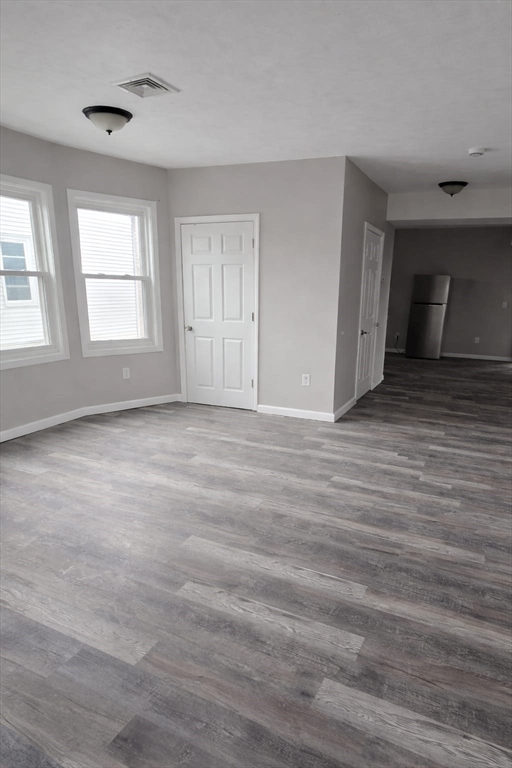 357 Howard Street, Unit 3 Lawrence, MA 01841 - Photo 5 of 8