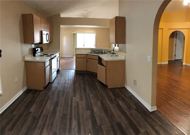 $348,900 | 348 Cardiff Avenue, Davenport, FL 33897