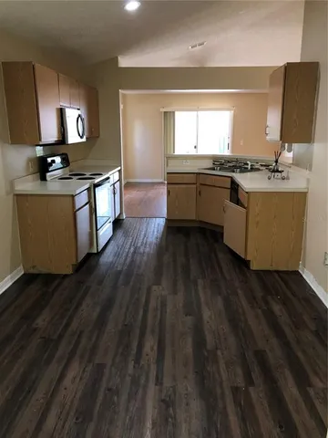 $348,900 | 348 Cardiff Avenue, Davenport, FL 33897