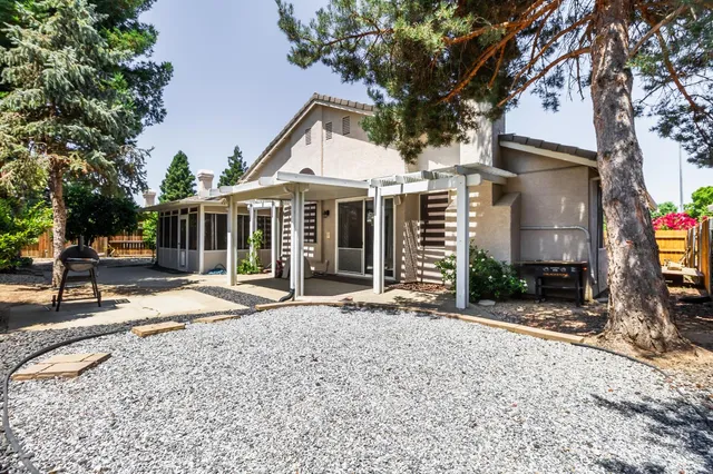 a view of garden with flowers and flowers