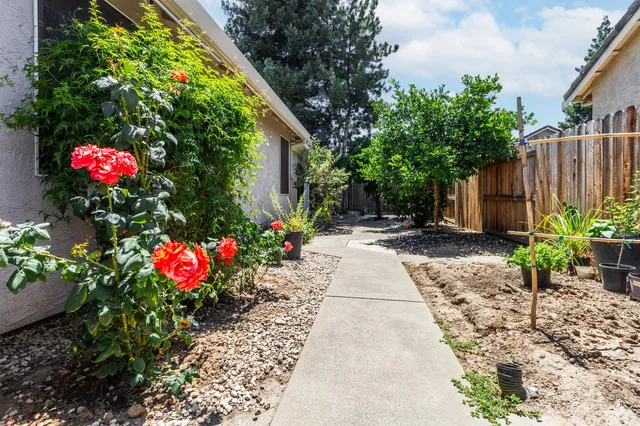 $479,000 | 528 Millfront Avenue, Yuba City, CA 95991