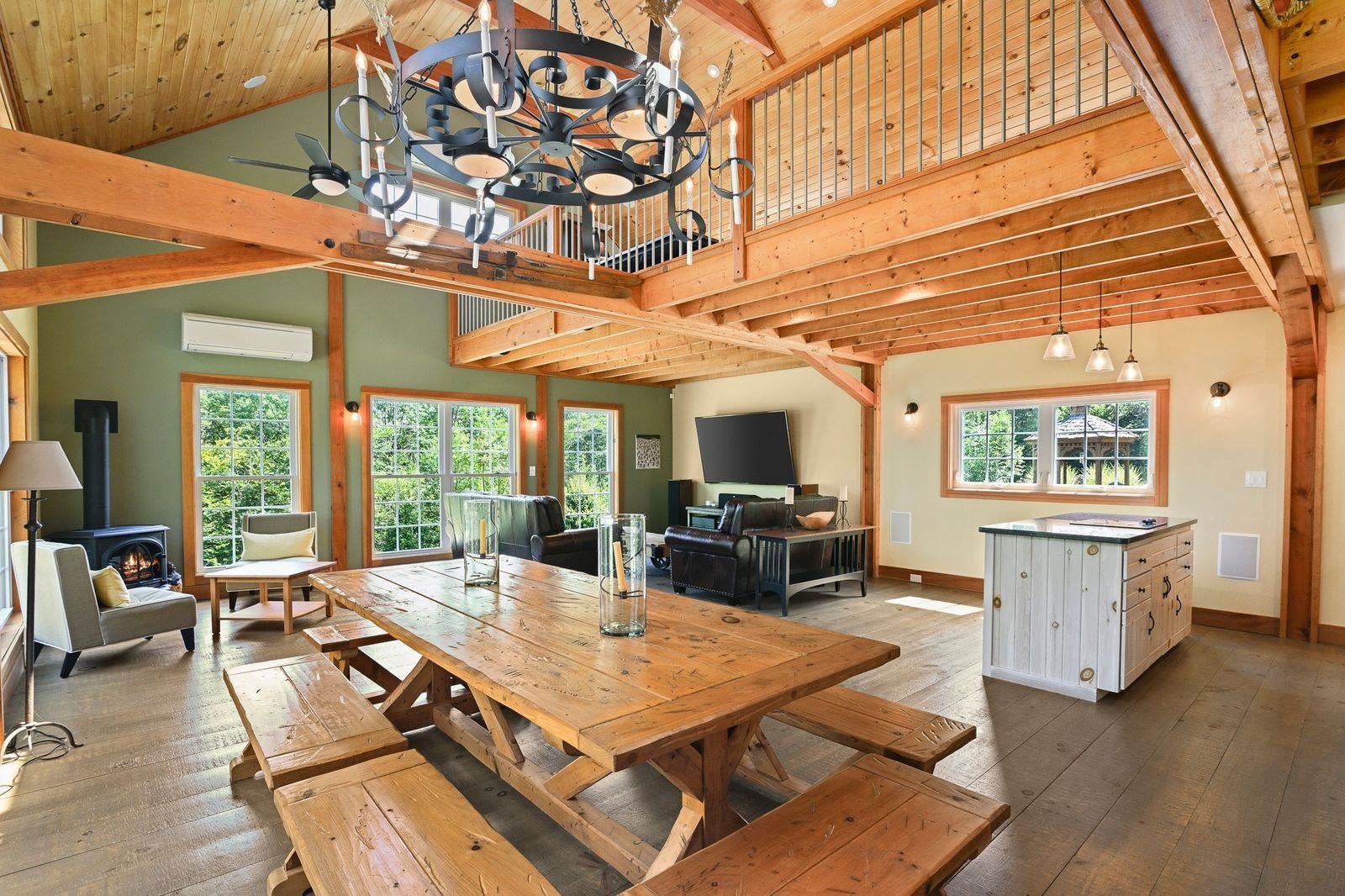 460 Stratton Gate Road Jamaica, VT 05343 - Photo 3 of 43 Gallery Image 3