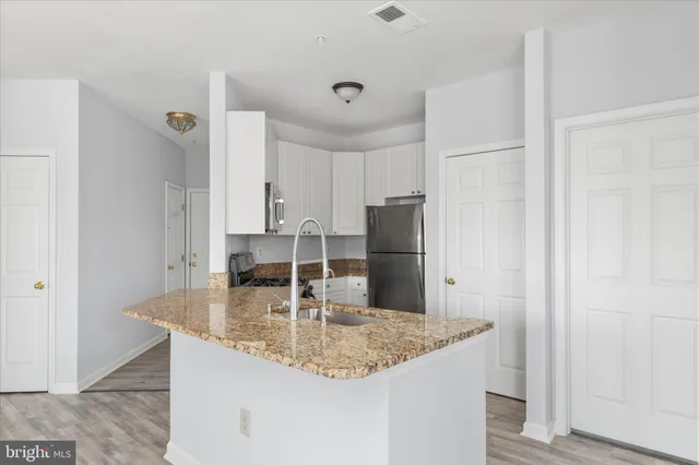 $397,000 | 4200 Mozart Brigade Lane, Unit N, Fairfax, VA 22033