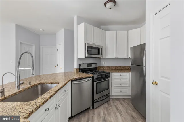 $397,000 | 4200 Mozart Brigade Lane, Unit N, Fairfax, VA 22033