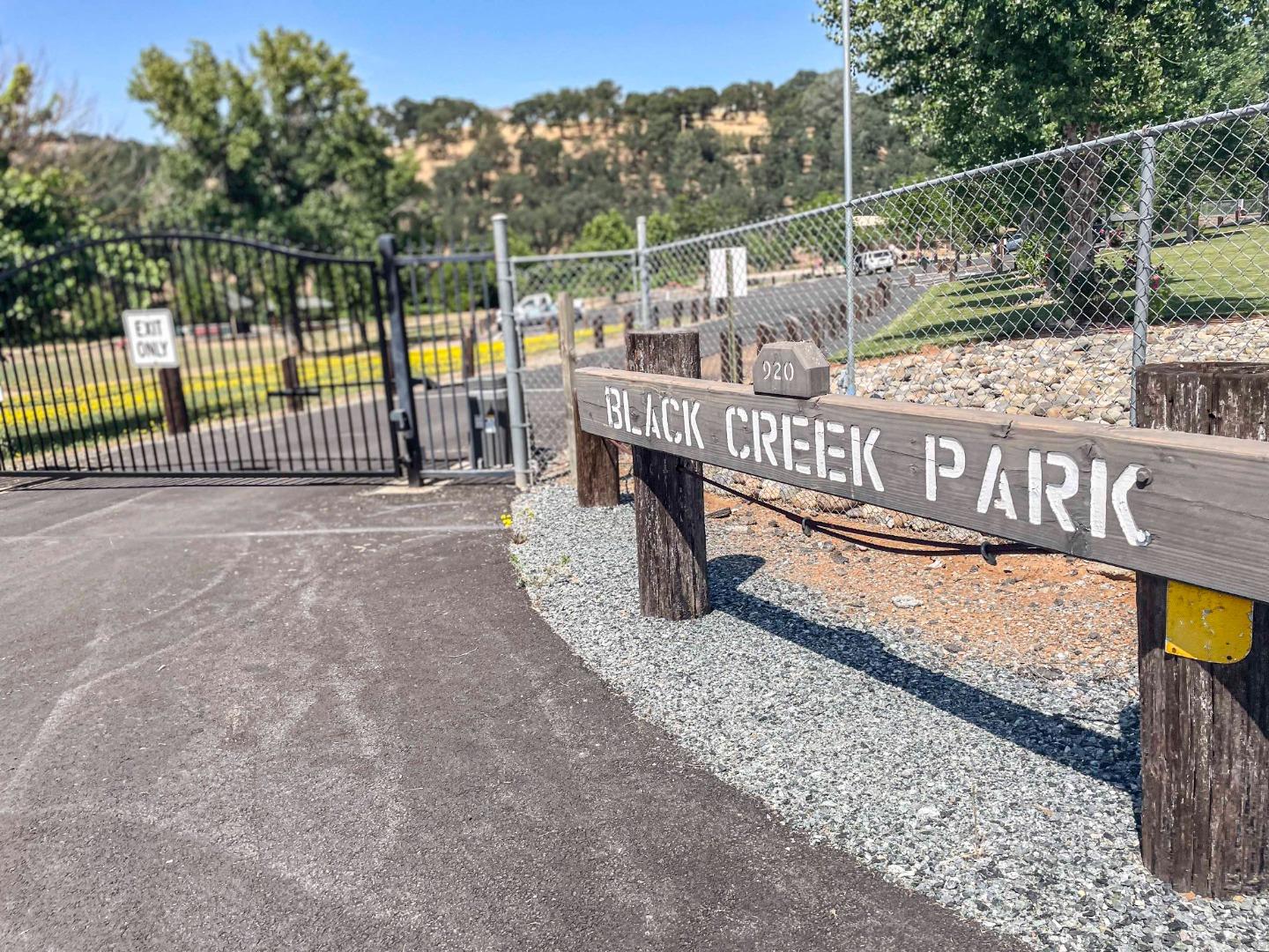 2844 Canoe Street Copperopolis, CA 95228 - Photo 13 of 17 a view of a fence