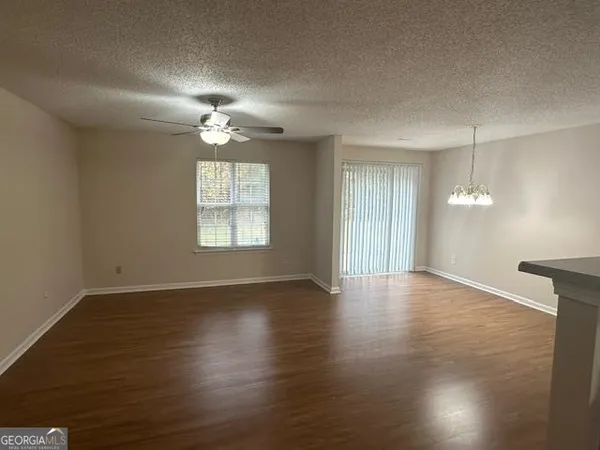 $1,650 | 6296 Hickory Ln Circle, Union City, GA 30291