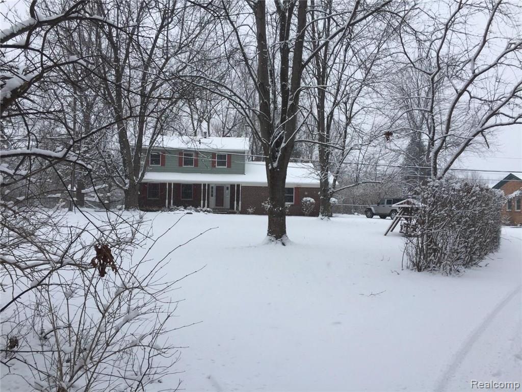 543 East Gunn Road Rochester, MI 48306 - Photo 1 of 15 IMG_0556.jpg