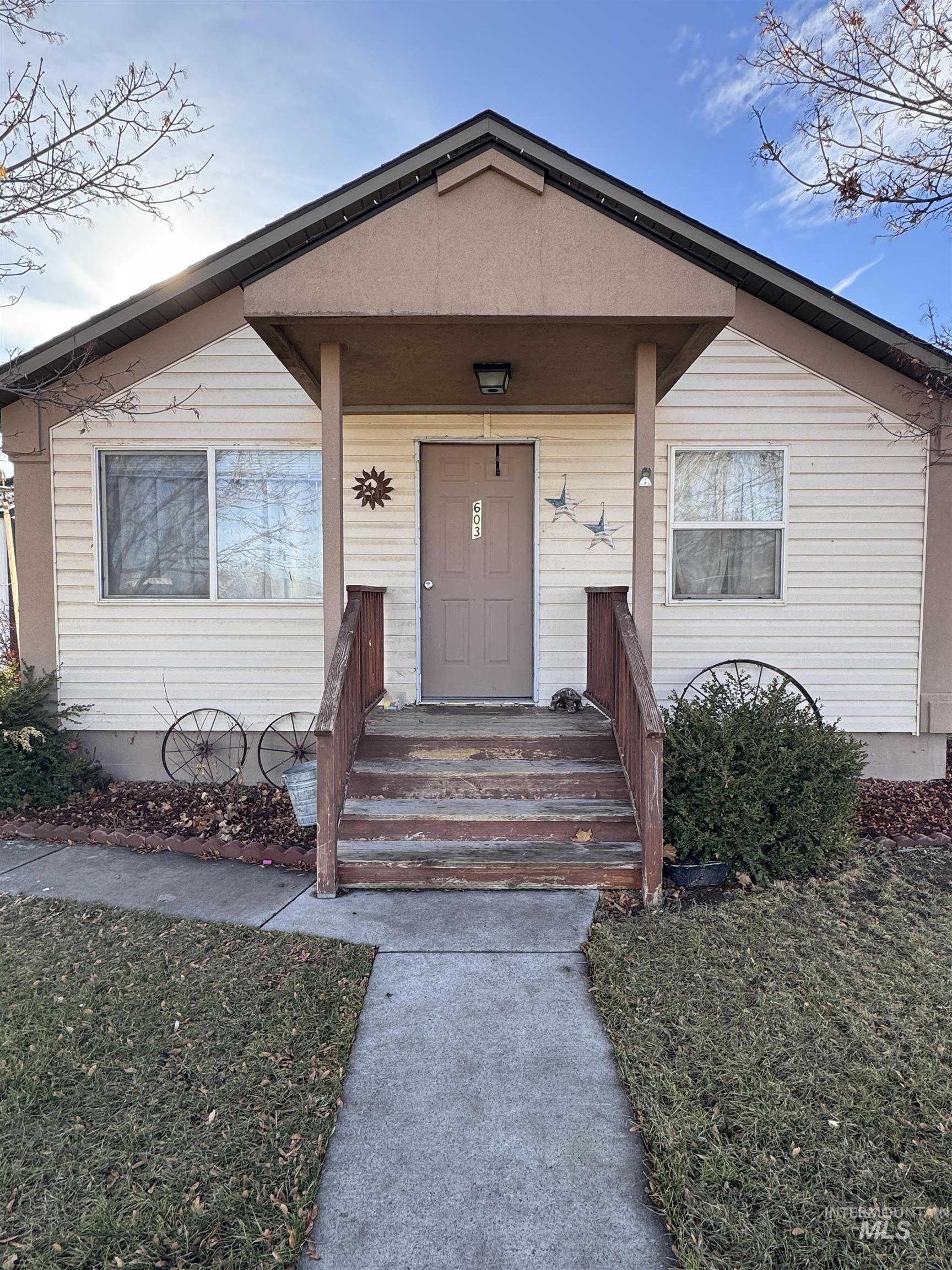 603 Main Street Filer, ID 83328 - Photo 3 of 34