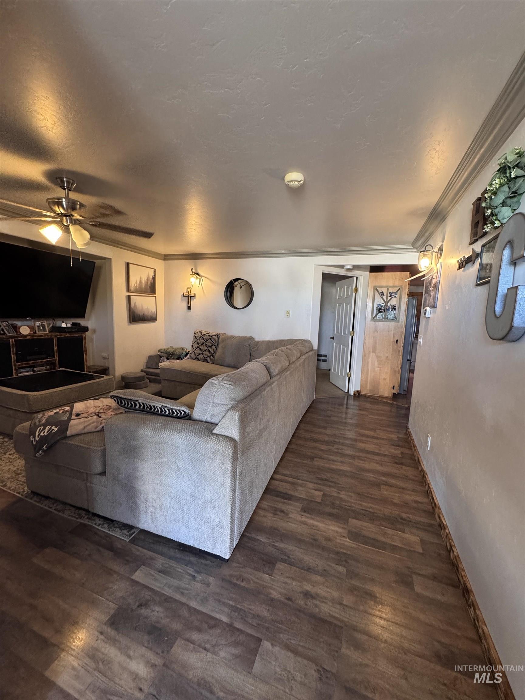 603 Main Street Filer, ID 83328 - Photo 7 of 34