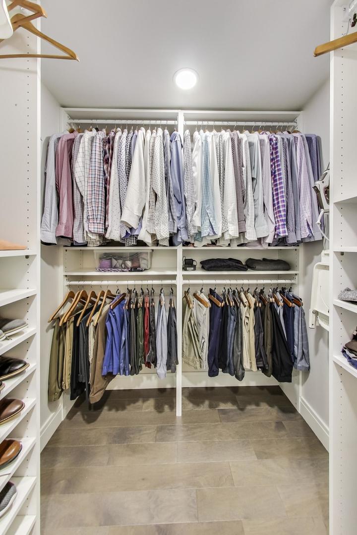 3150 North Sheridan Road, Unit 2A Chicago, IL 60657 - Photo 19 of 29