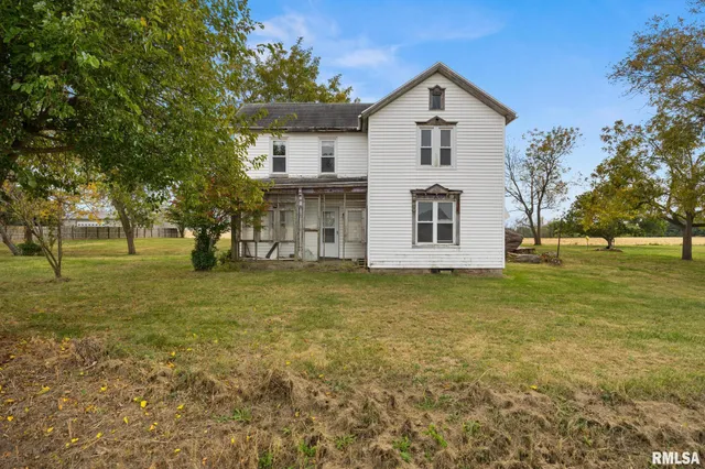 $130,000 | 25409 Schuck Road, Washington, IL 61571