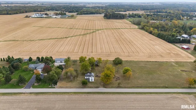 $130,000 | 25409 Schuck Road, Washington, IL 61571