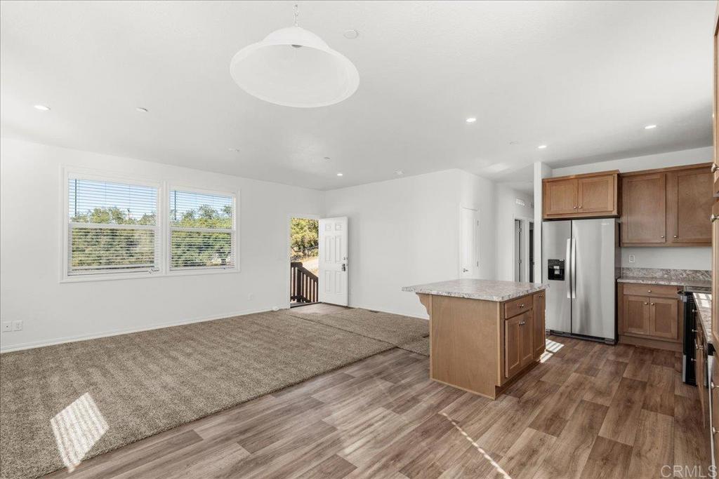 22815-17 Illahee Drive Alpine, CA 91901 - Photo 7 of 42