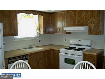 1735 Fitzwatertown Road Willow Grove, PA 19090 - Photo 6 of 11 Kitchen