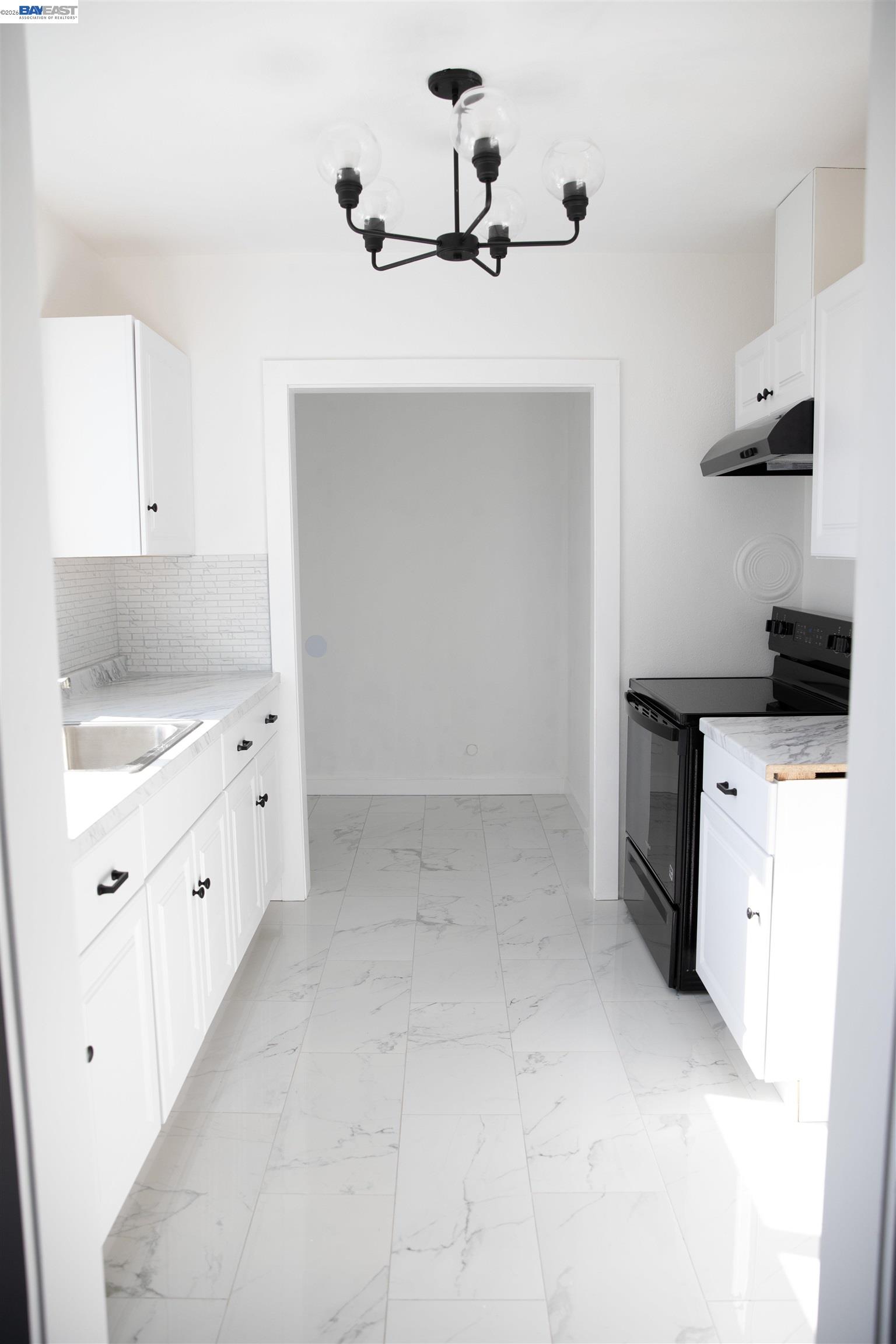 2019 Georgia Street Vallejo, CA 94590 - Photo 7 of 13