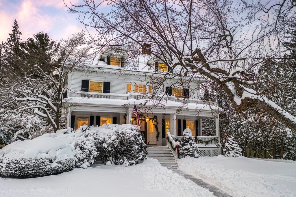 3 Lakeview Road Winchester, MA 01890 - Photo 2 of 41