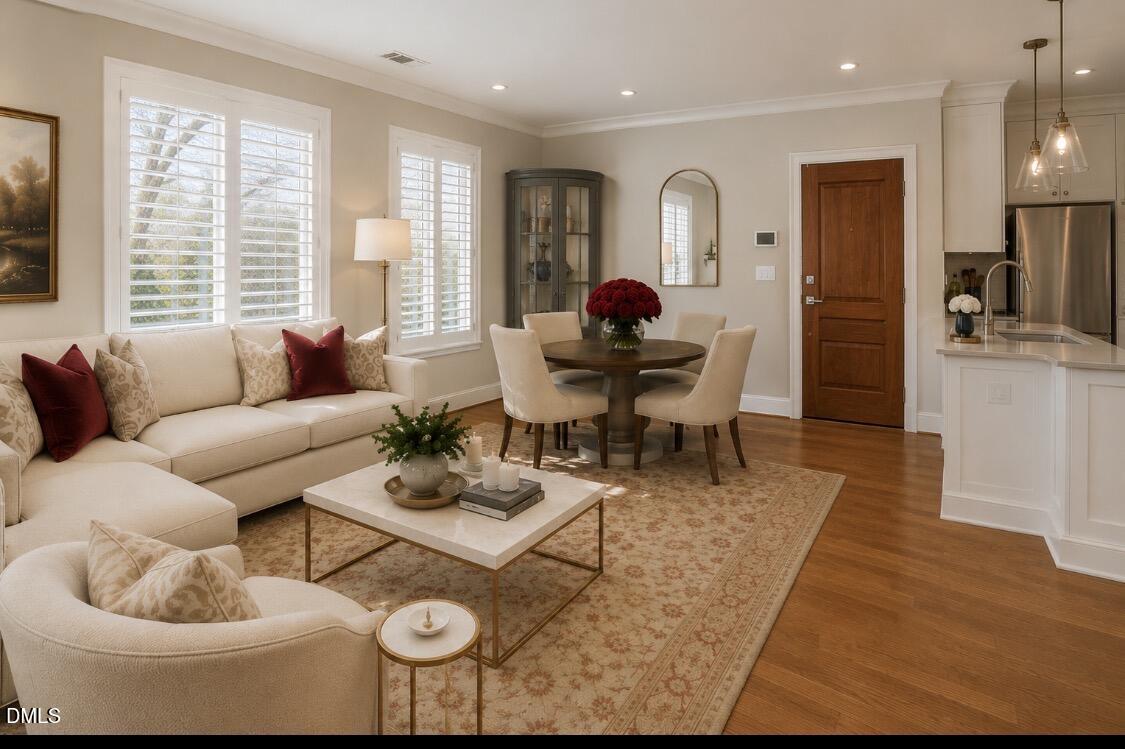 607 Smedes Place, Unit B Raleigh, NC 27605 - Photo 4 of 22 living