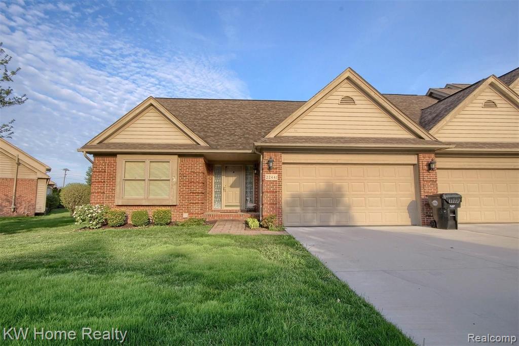22441 Timber Ridge Court Woodhaven, MI 48183 - Photo 1 of 29