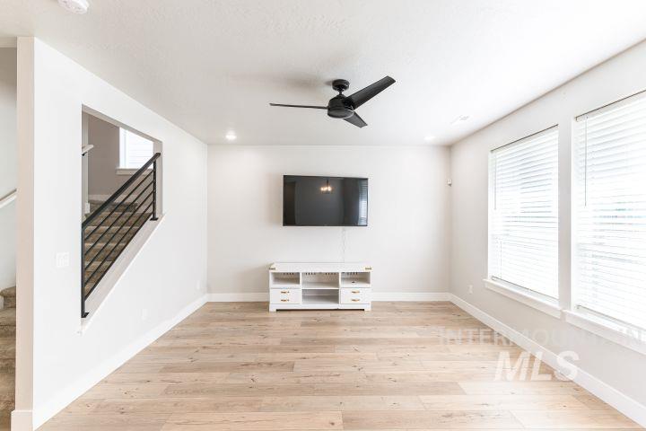 6941 South Sunfish Way Boise, ID 83709 - Photo 27 of 44