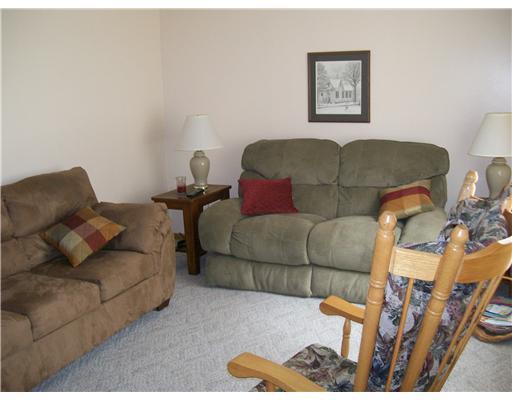 221 Oak Road Chicora, PA 16025 - Photo 7 of 17 Living Room.