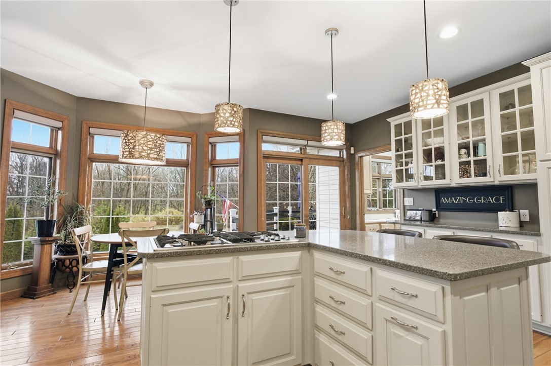 12511 Old State Road Charleston, IL 61920 - Photo 14 of 48