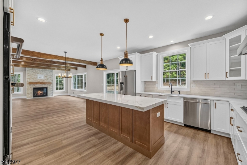 52 Old Brookside Road Randolph, NJ 07869 - Photo 6 of 28 Gallery Image 6