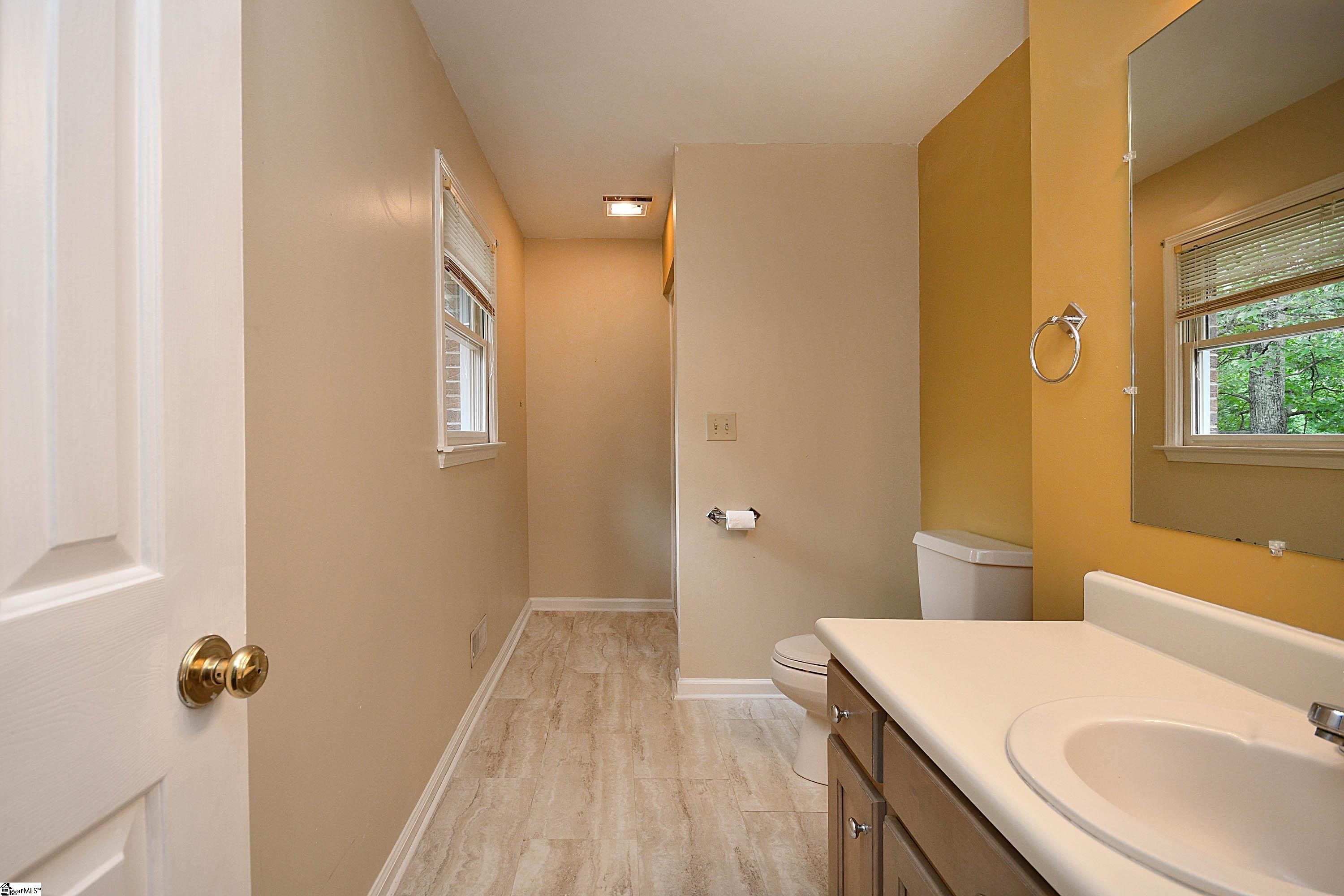 300 Packridge Road Taylors, SC 29687 - Photo 33 of 36