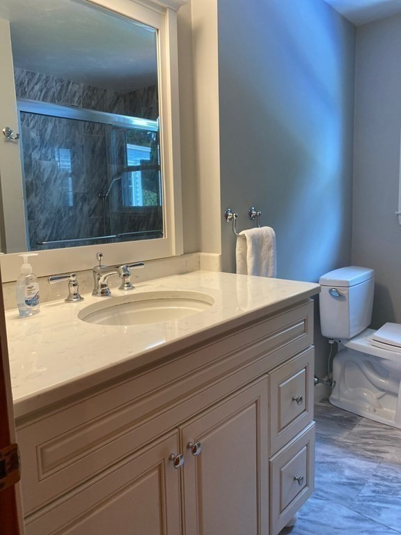 9 Adrienne Road Walpole, MA 02032 - Photo 19 of 36 Gallery Image 19