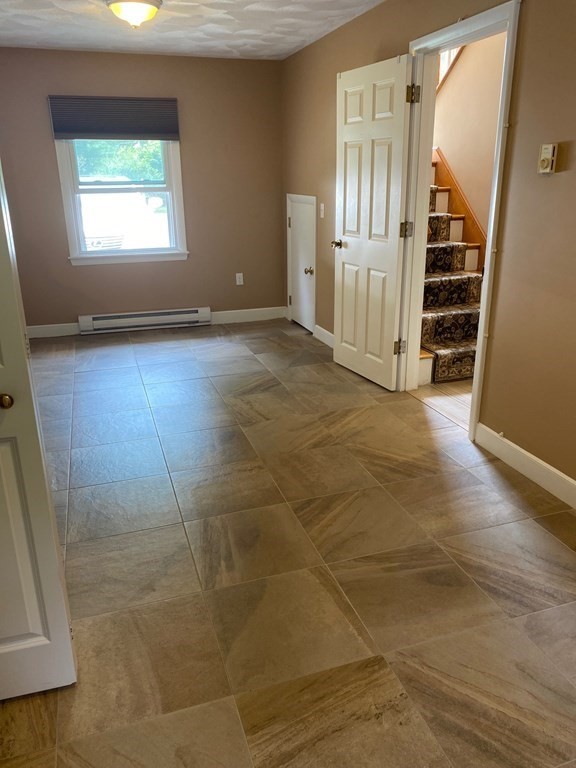 9 Adrienne Road Walpole, MA 02032 - Photo 24 of 36 Gallery Image 24