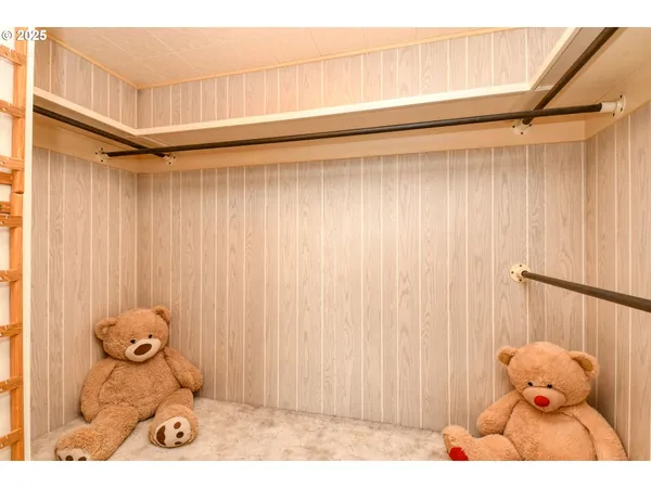 $349,000 | 444 North 3rd Street, Athena, OR 97813