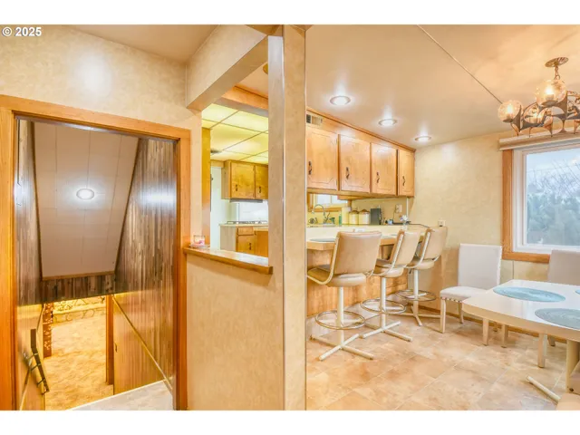 $359,000 | 444 North 3rd Street, Athena, OR 97813