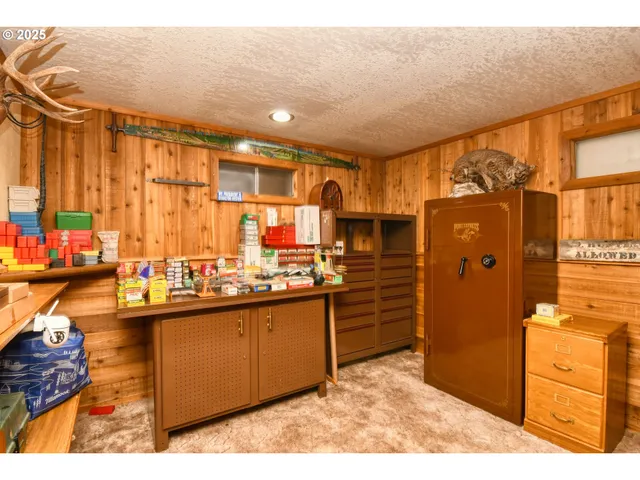 $359,000 | 444 North 3rd Street, Athena, OR 97813