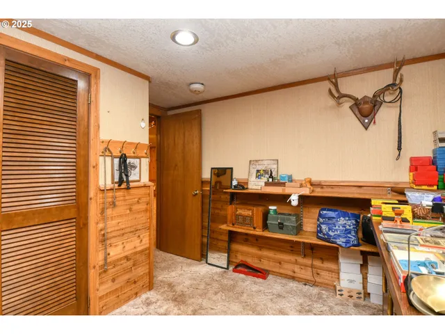 $359,000 | 444 North 3rd Street, Athena, OR 97813