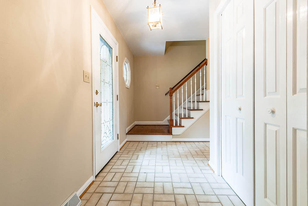 18 Stayman Road Roanoke, VA 24019 - Photo 11 of 41 DSC_0039-HDR