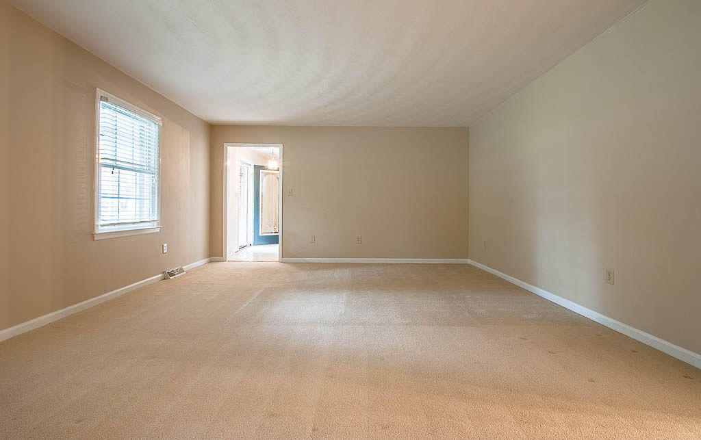 18 Stayman Road Roanoke, VA 24019 - Photo 12 of 41 DSC_0044-HDR