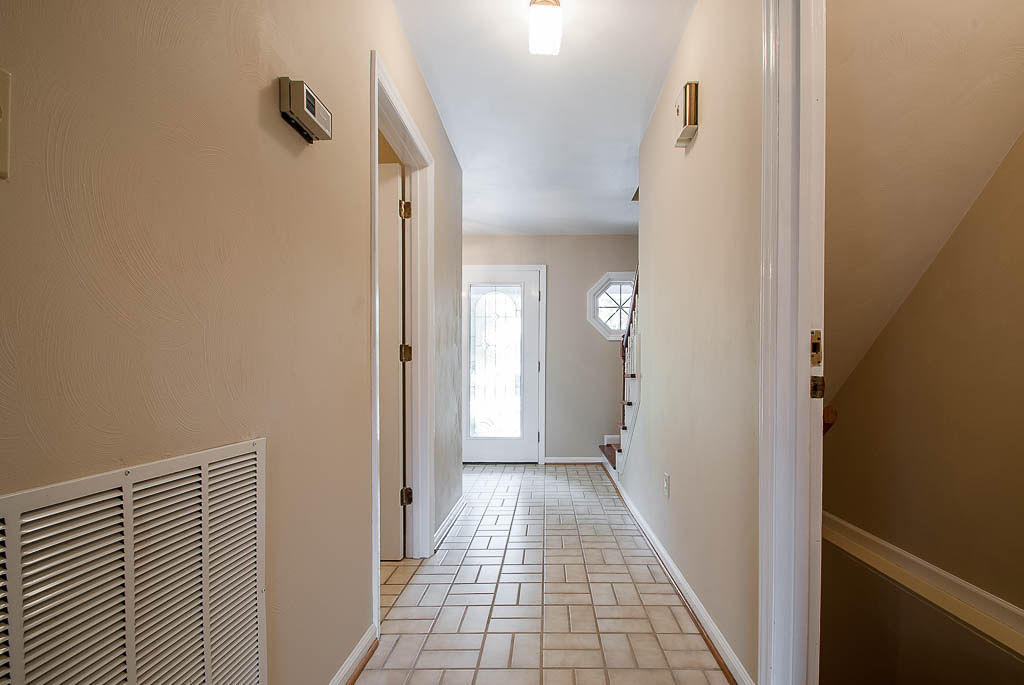 18 Stayman Road Roanoke, VA 24019 - Photo 25 of 41 DSC_0144-HDR