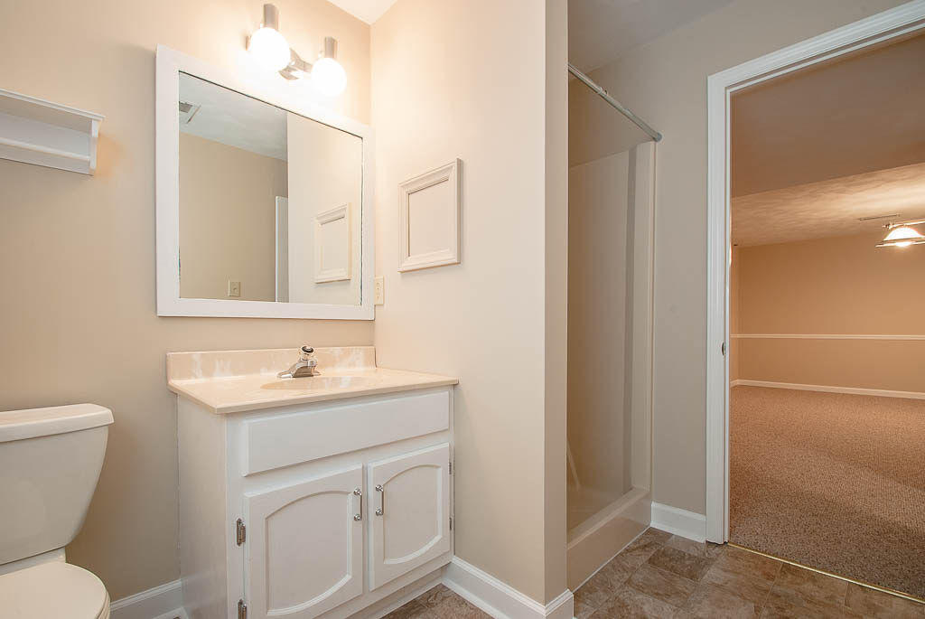 18 Stayman Road Roanoke, VA 24019 - Photo 30 of 41 DSC_0176-HDR