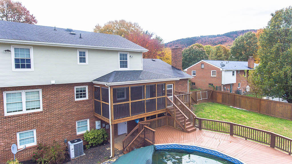 18 Stayman Road Roanoke, VA 24019 - Photo 8 of 41 DJI_0170