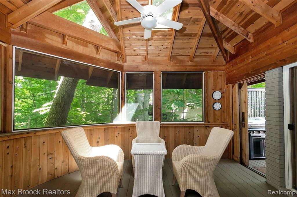 19248 Riverside Drive Beverly Hills, MI 48025 - Photo 43 of 54