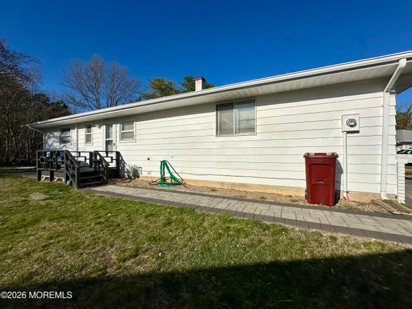 $299,000 | 13 St Pierri Court, Toms River, NJ 08757
