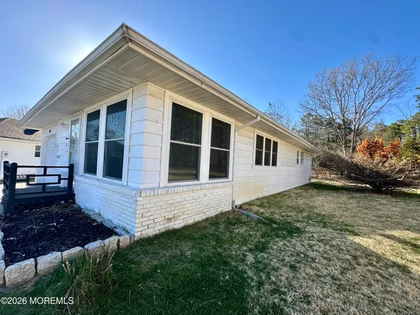 $299,000 | 13 St Pierri Court, Toms River, NJ 08757