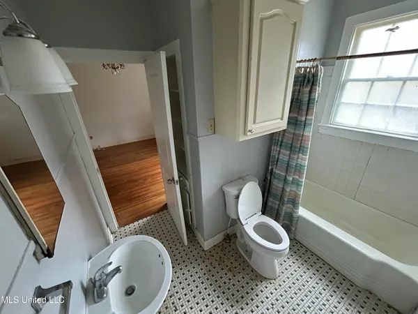 $159,500 | 366 East Center Street, Canton, MS 39046